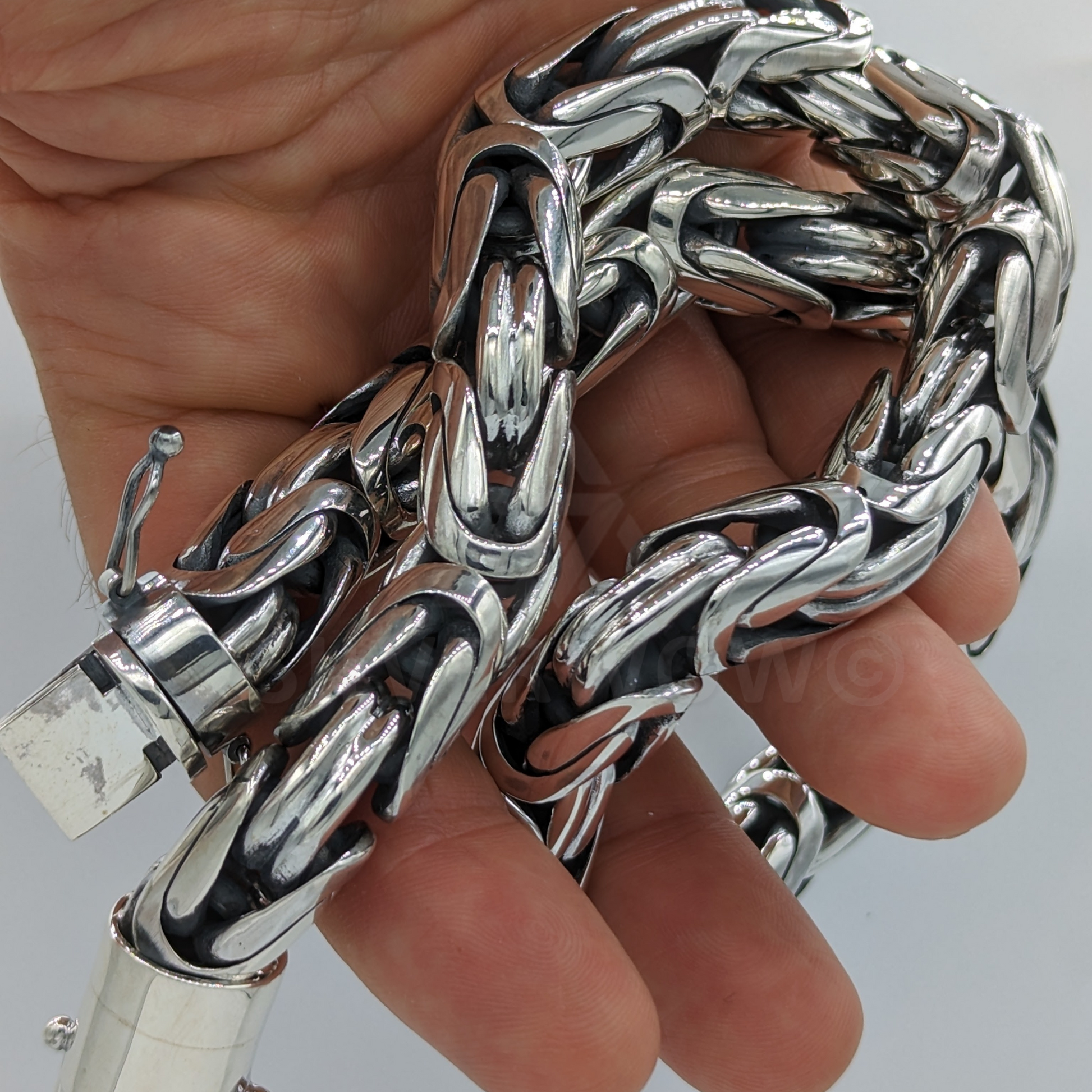 10mm Bali Chain with BOX Clasp - SilverWow™