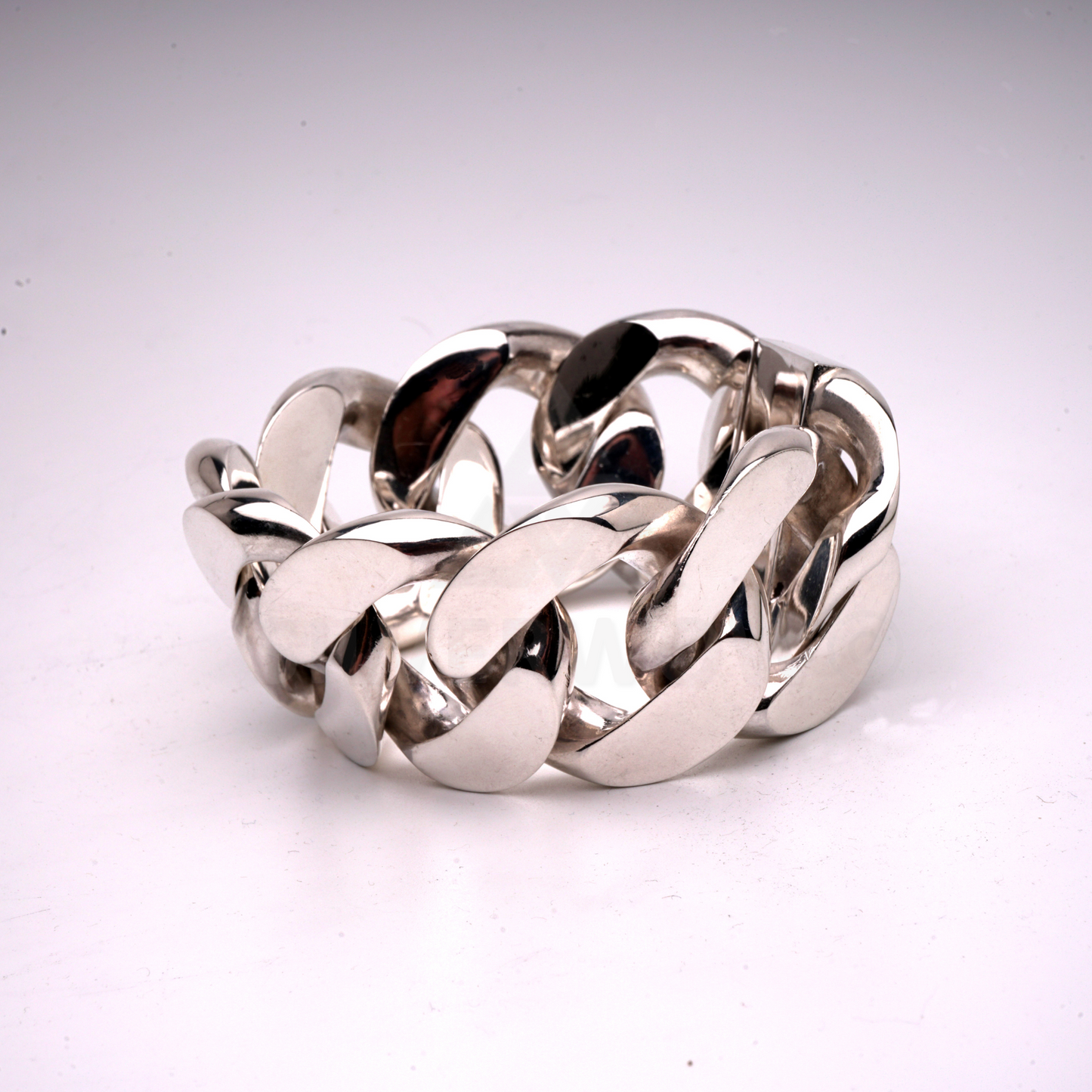 PL23 40mm Reverse Lock Curb Bracelet - SilverWow™