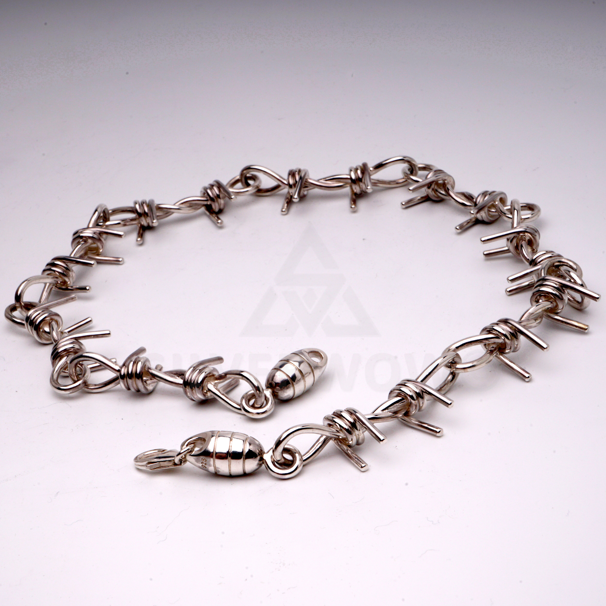 PL23 - Barbed Wire Necklace Chain ( new lock version ) - SilverWow™