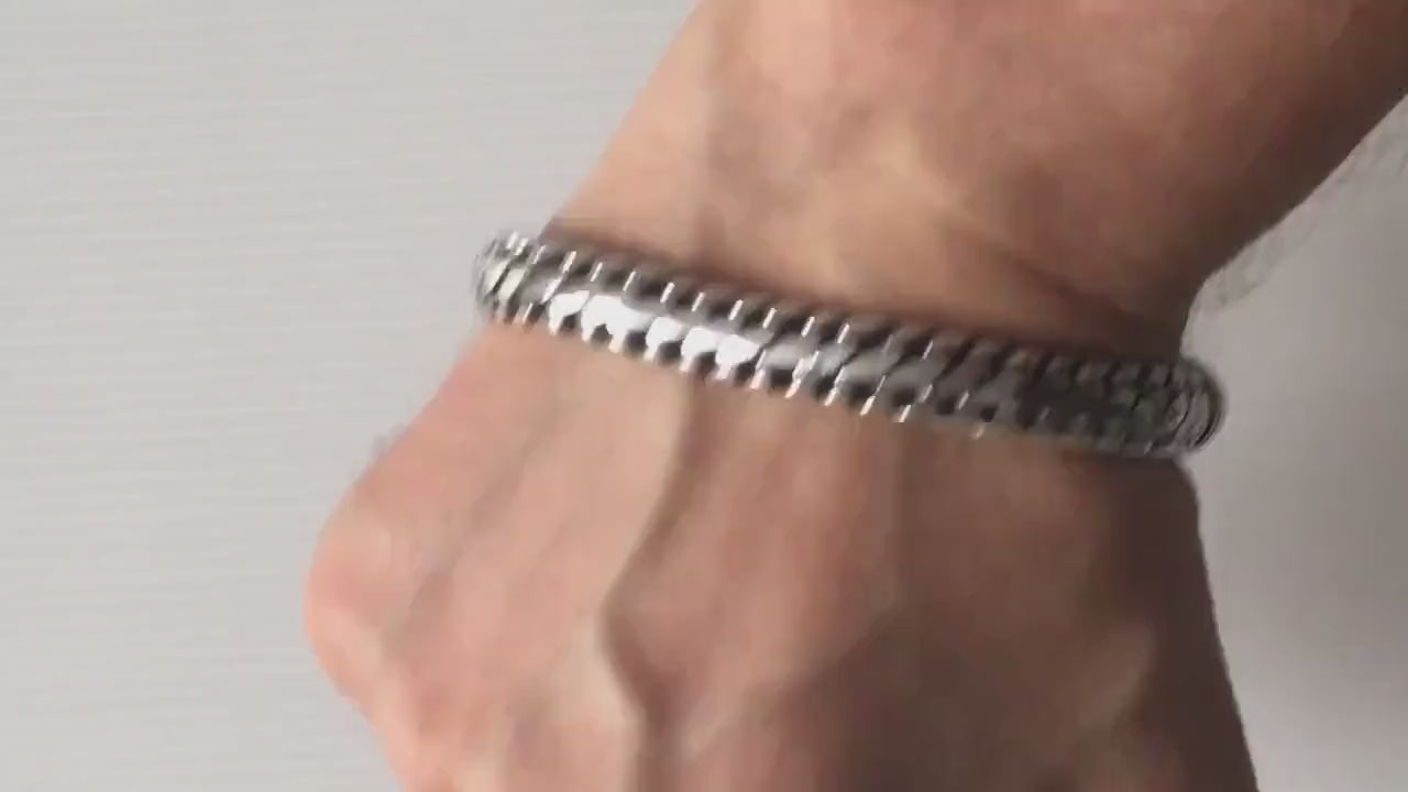 SilverWow™