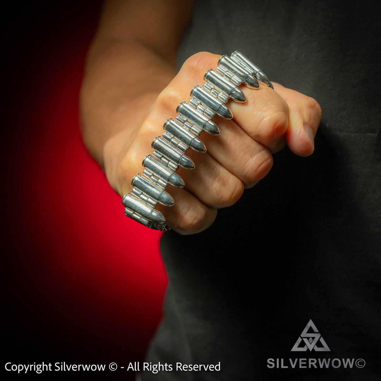 Chunky bullet-style bracelet for men – bold silver links with rugged handcrafted finish