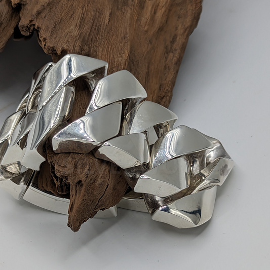PL23 - Titan Bracelet - 40mm Wide - SilverWow™