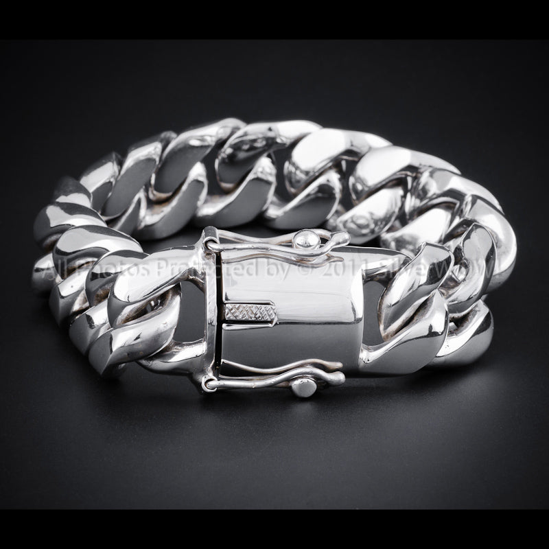 Flat view of 20mm thick Cuban Link Bracelet, solid sterling silver