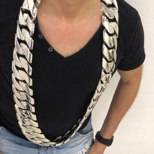 6.3 KG. The Planets Heaviest Cuban Necklace Chain ? - SilverWow™