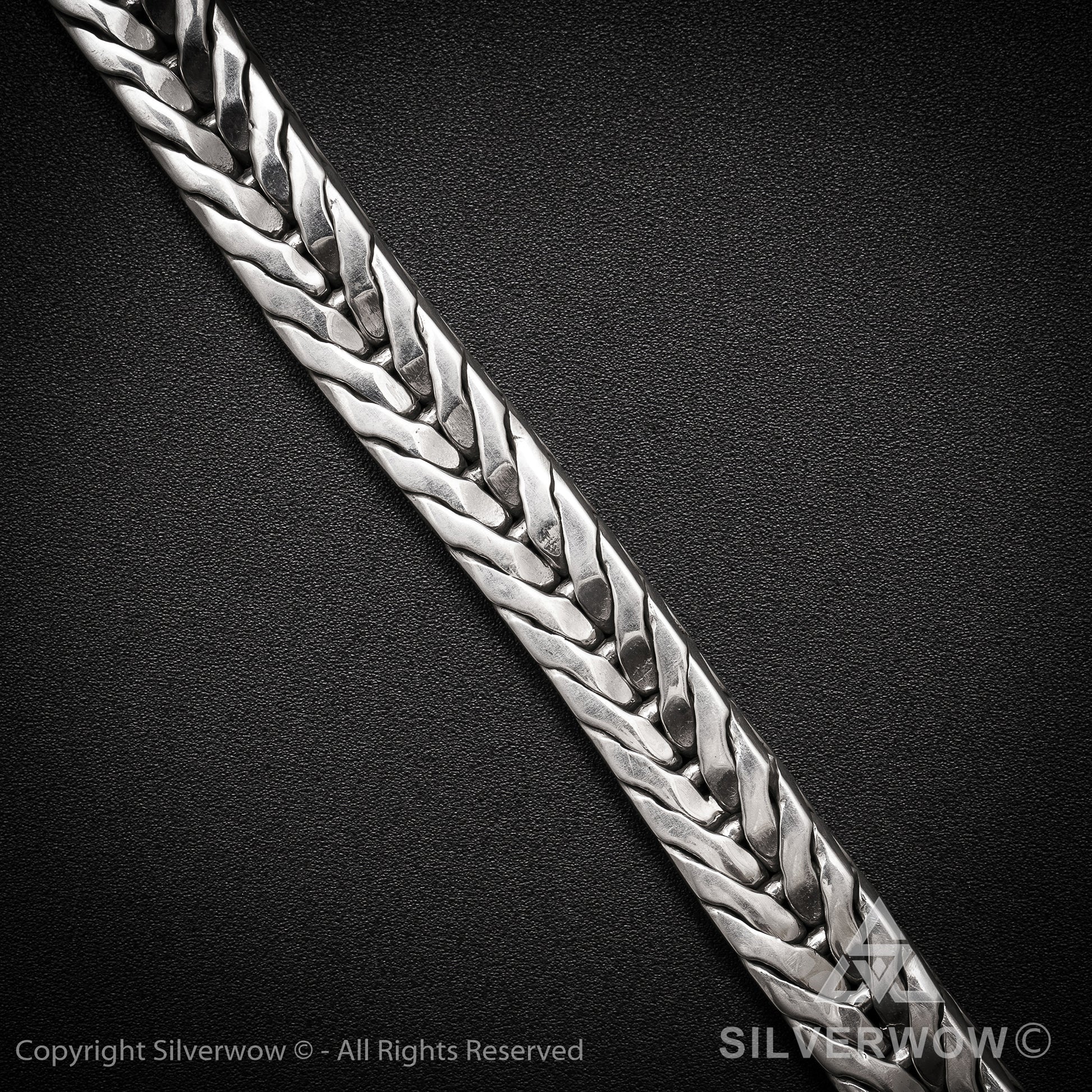 11mm Chevron Bracelet - SilverWow™