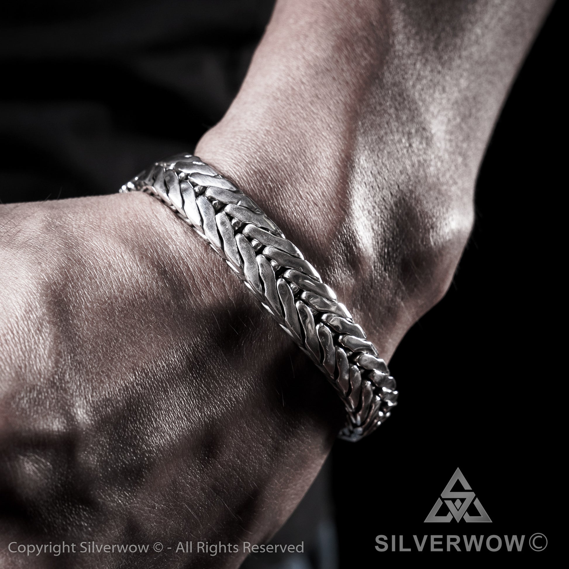 11mm Chevron Bracelet - SilverWow™