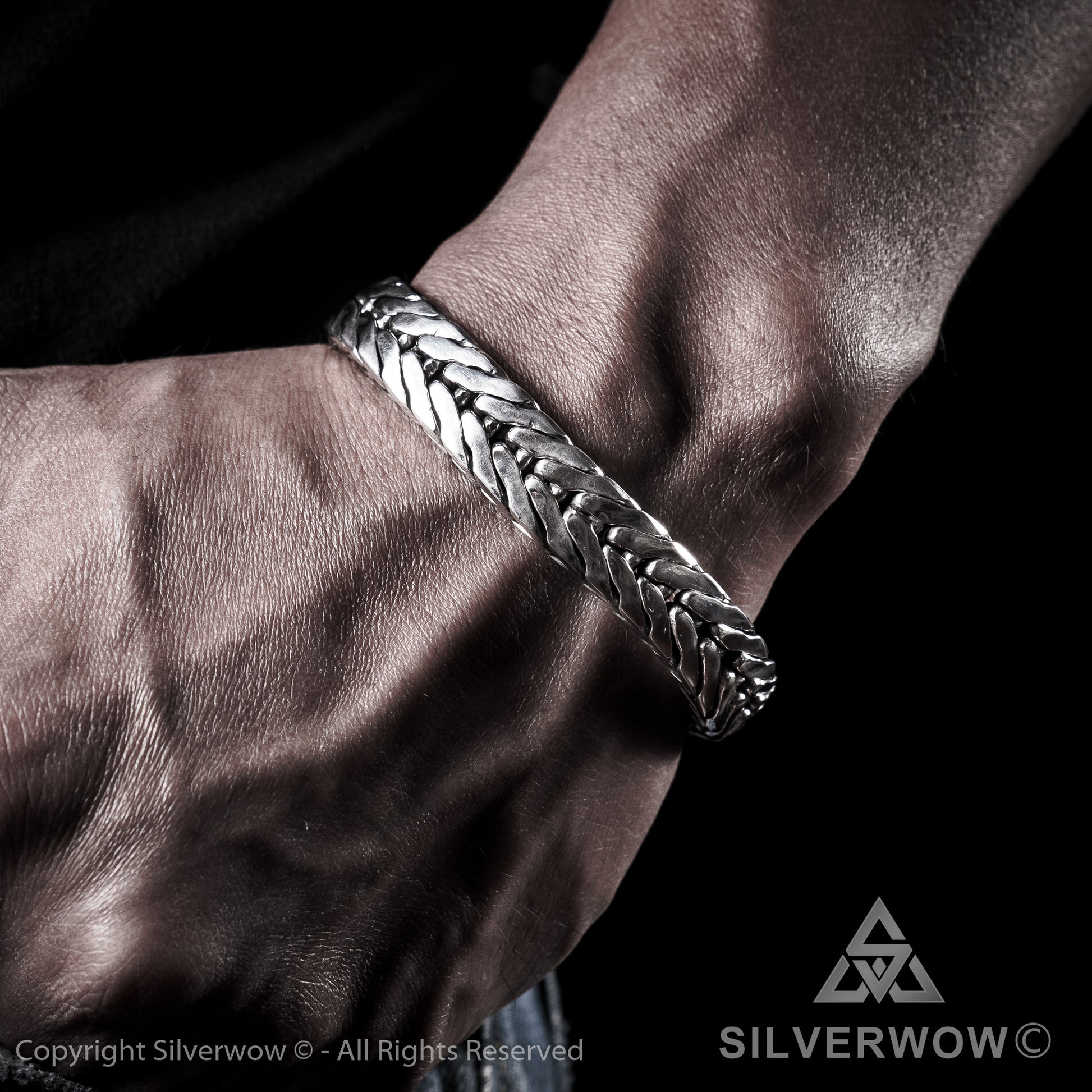 11mm Chevron Bracelet - SilverWow™