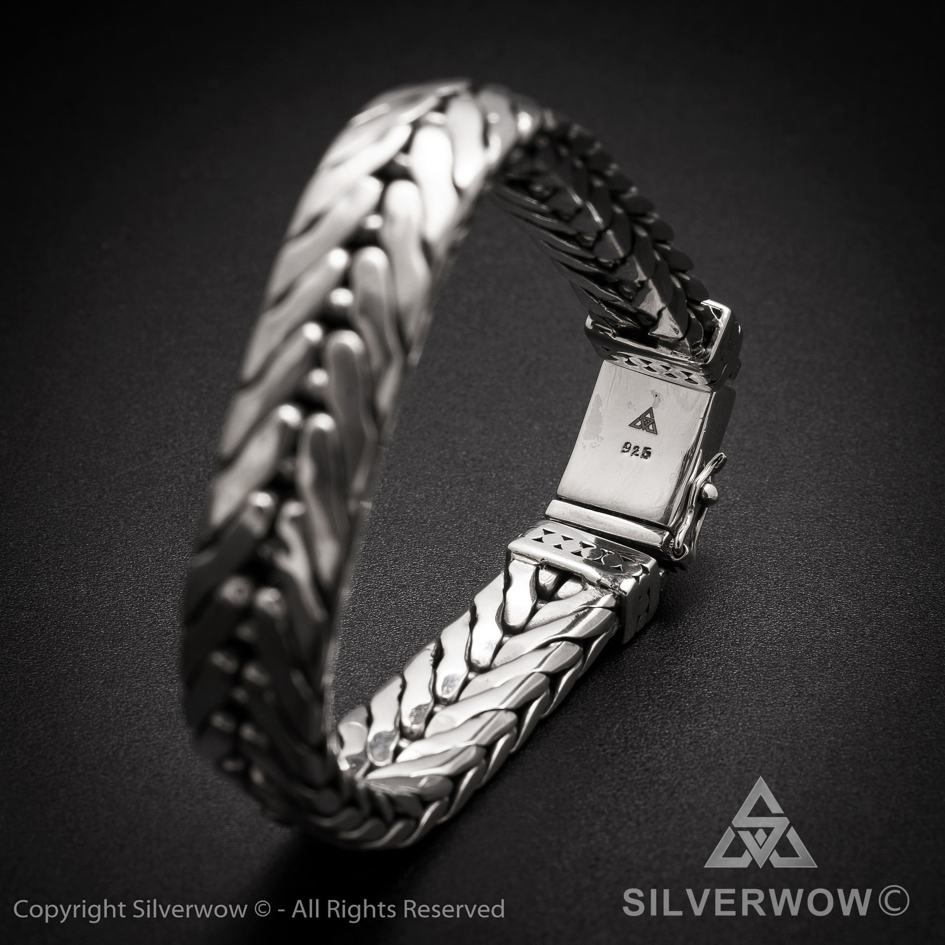 11mm Chevron Bracelet - SilverWow™