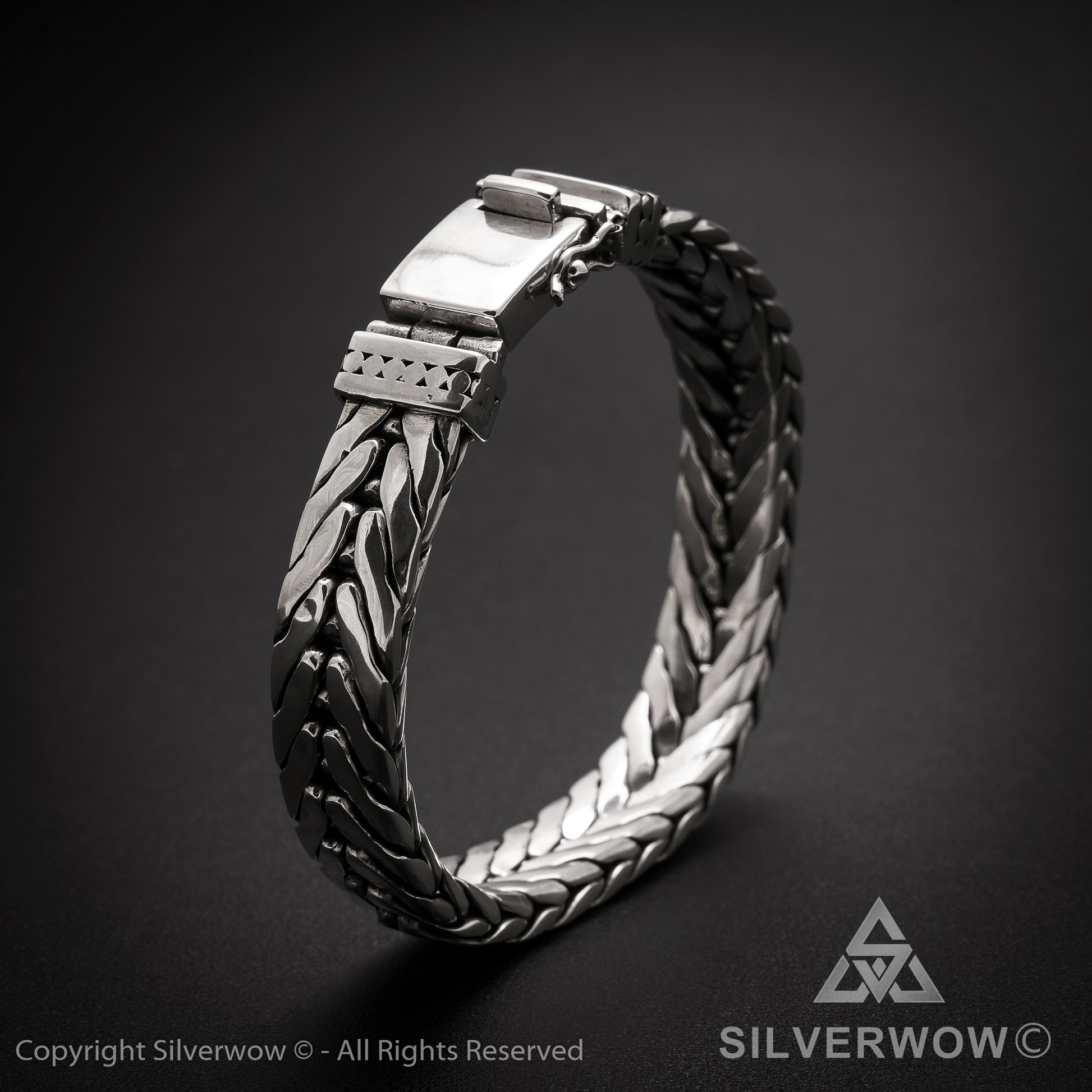 11mm Chevron Bracelet - SilverWow™