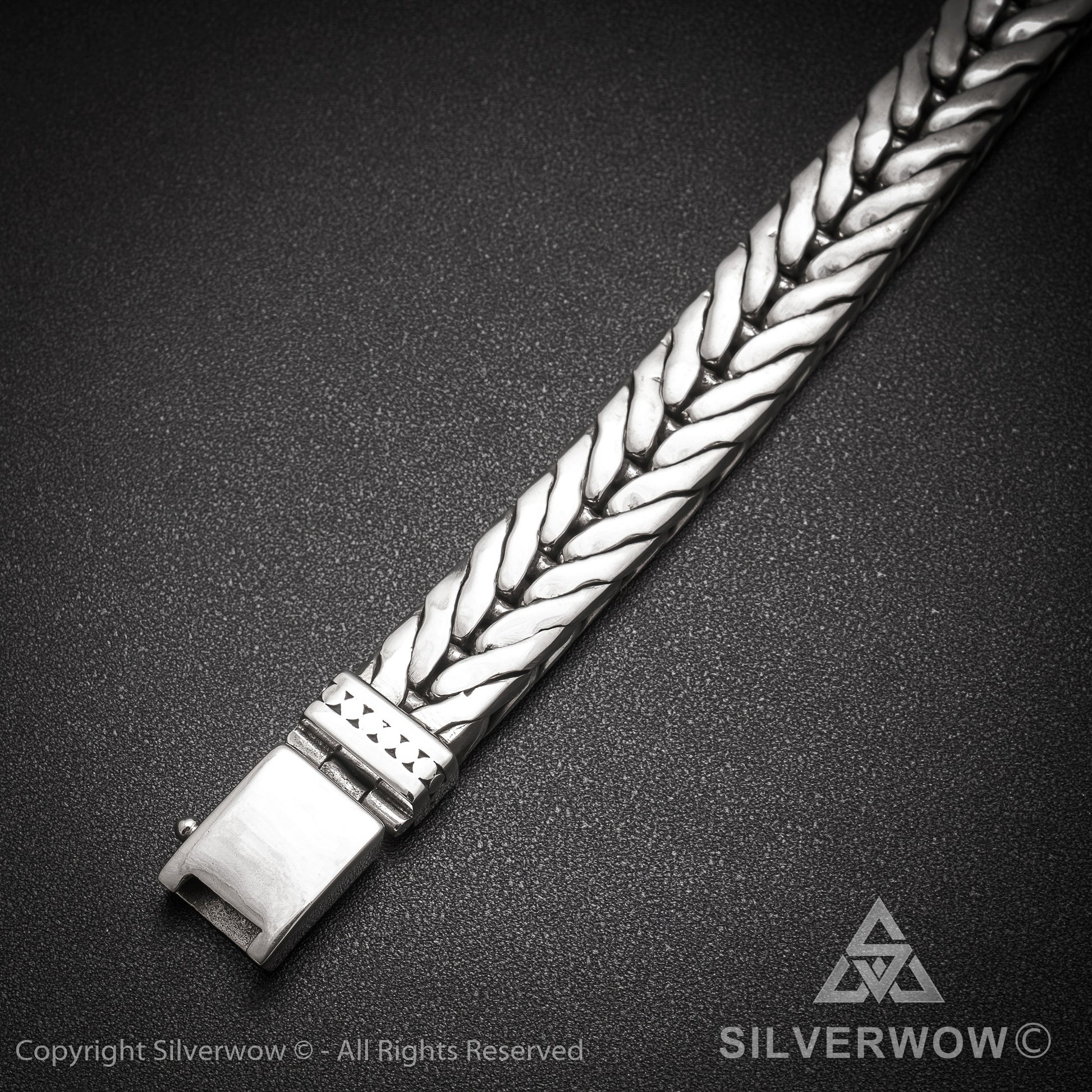 11mm Chevron Bracelet - SilverWow™