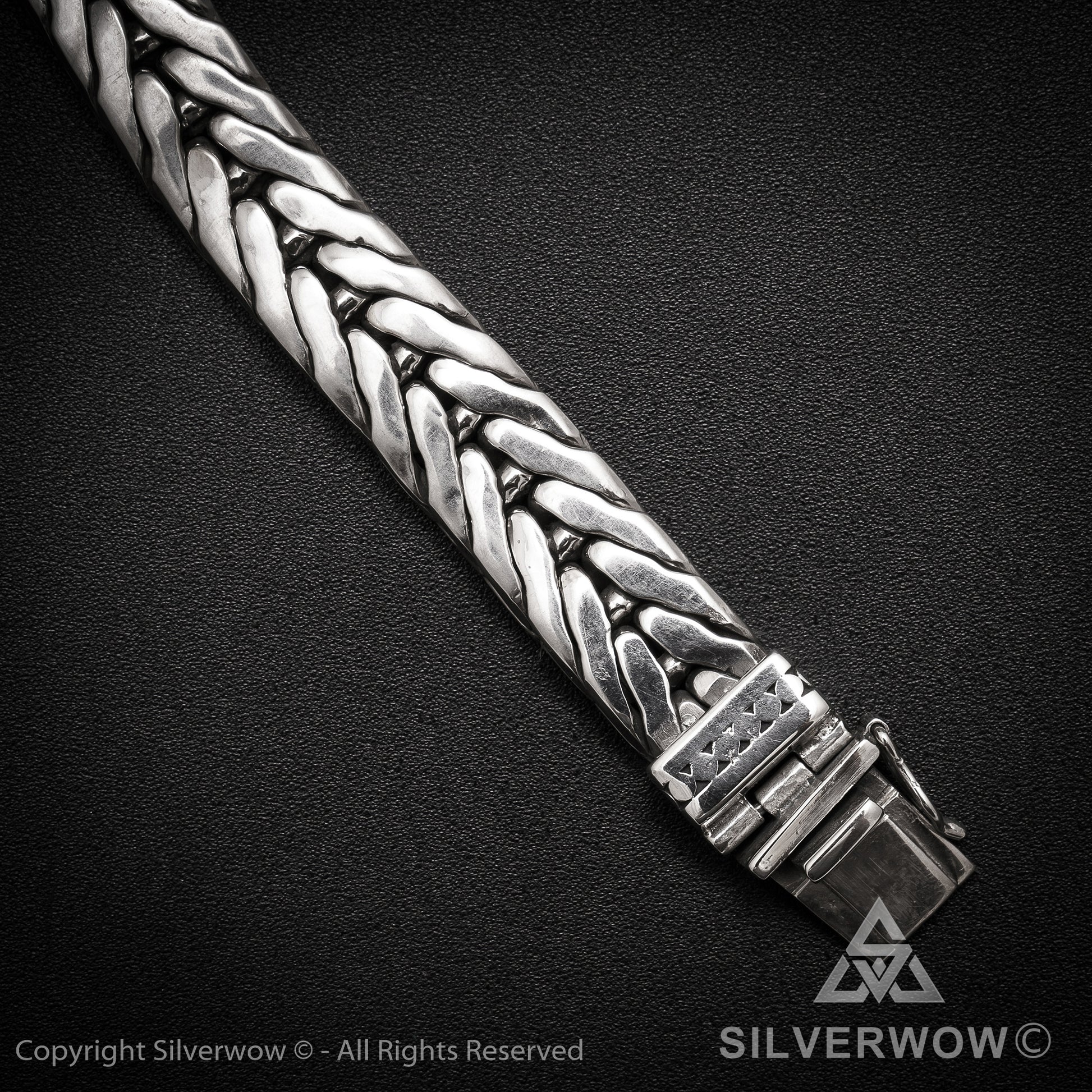 11mm Chevron Bracelet - SilverWow™