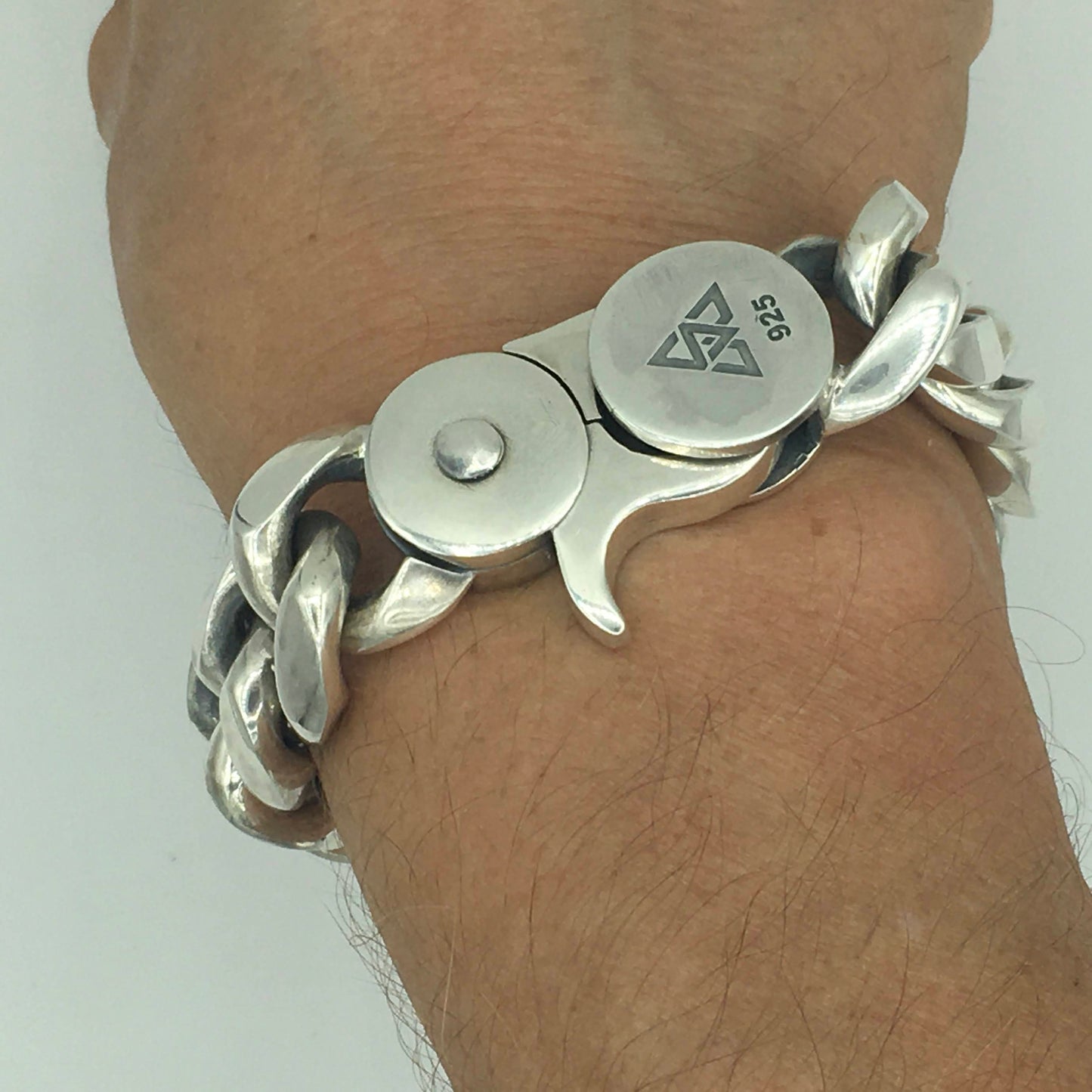 Oval Cuban Bracelet with Lobster Clasp | 20mm Wide - SilverWow™