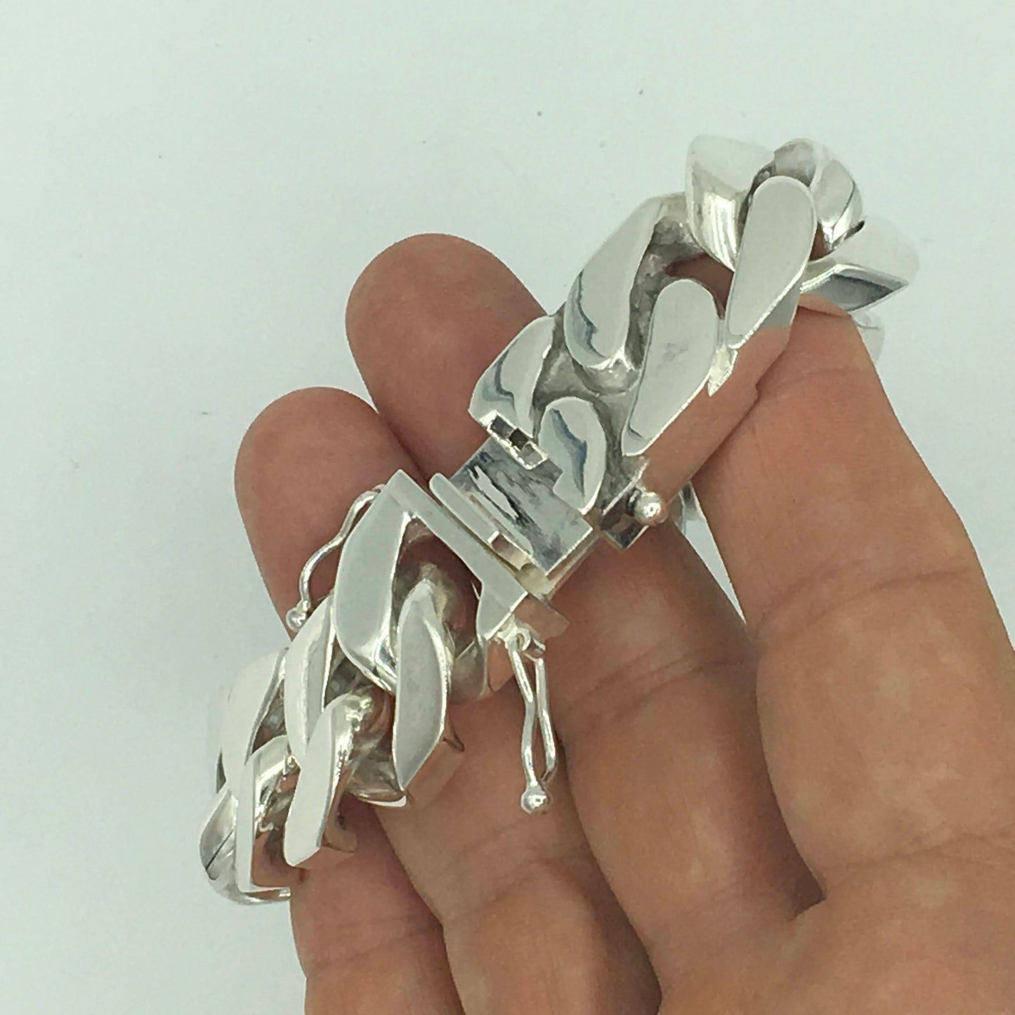 Square Curb Bracelet | Reverse Hidden Lock | 20mm wide - SilverWow™