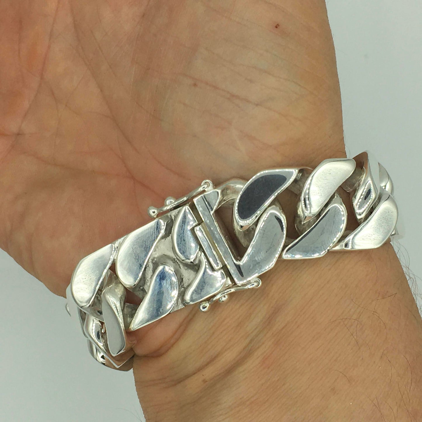 Square Curb Bracelet | Reverse Hidden Lock | 20mm wide - SilverWow™