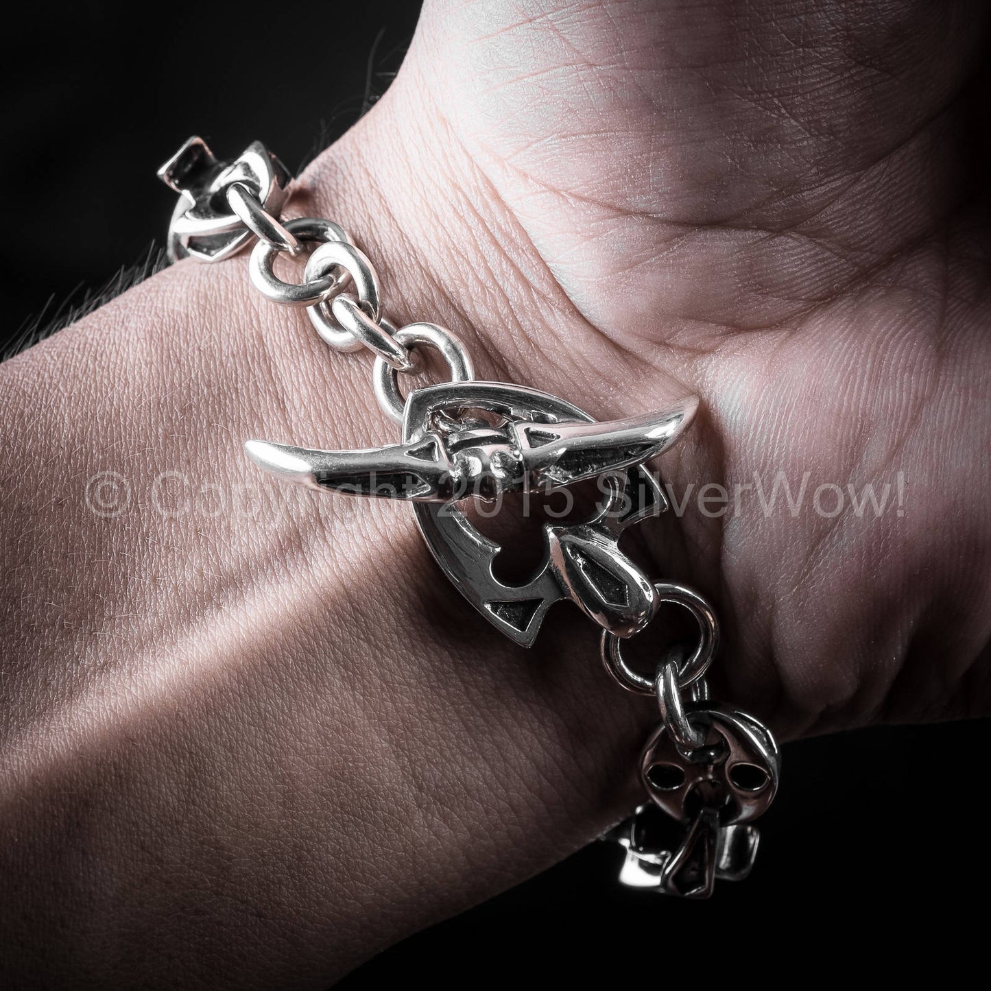 Shark Link Bracelet with Toggle Clasp