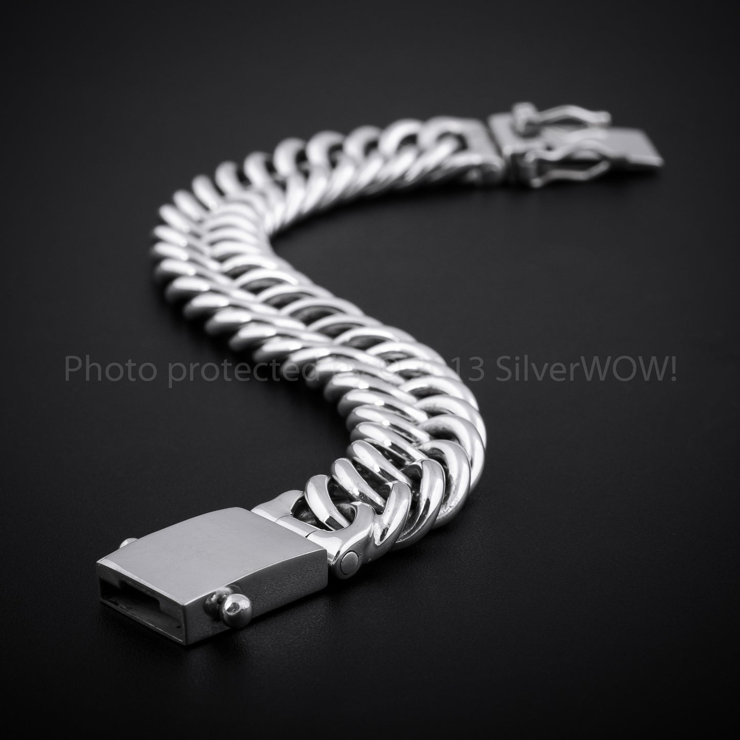 Hoop Link Bracelet x 20mm Wide - SilverWow™