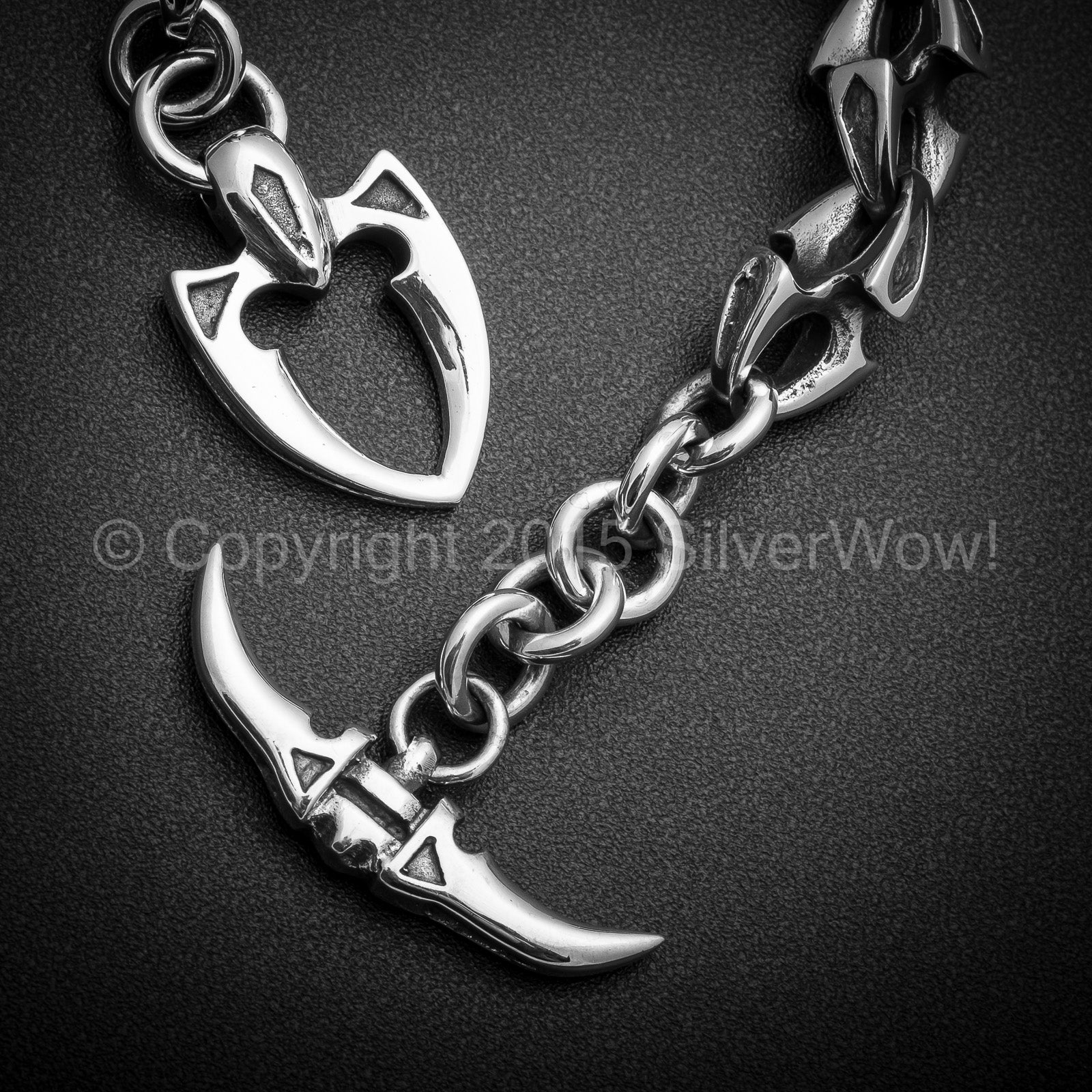 Shark Link Bracelet with Toggle Clasp - SilverWow™
