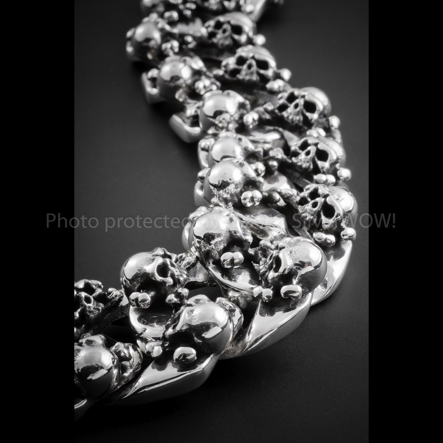 Heavy Cluster Skull Bracelet - SilverWow™