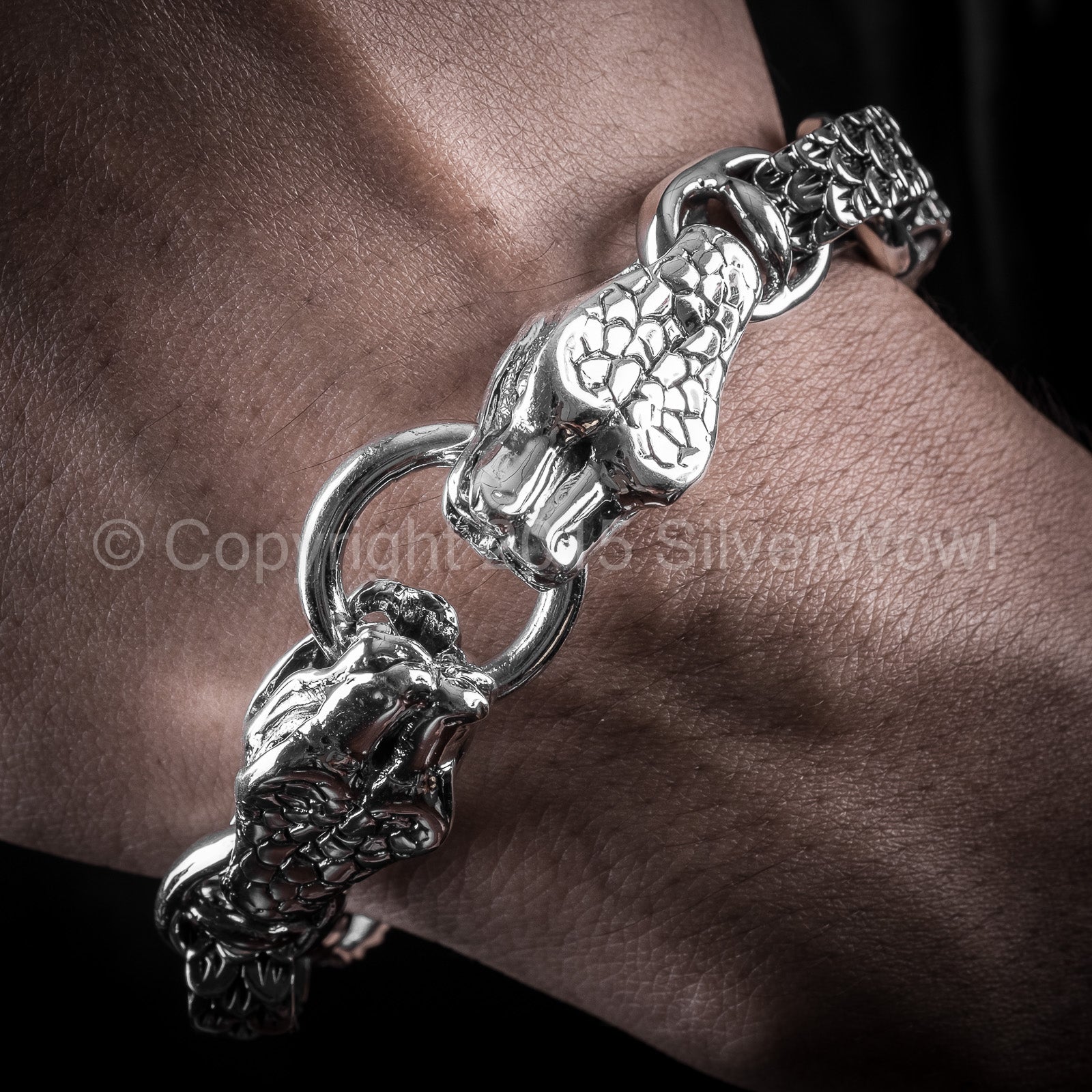 Snake Bracelet with Skulls Toggle Clasp - SilverWow™