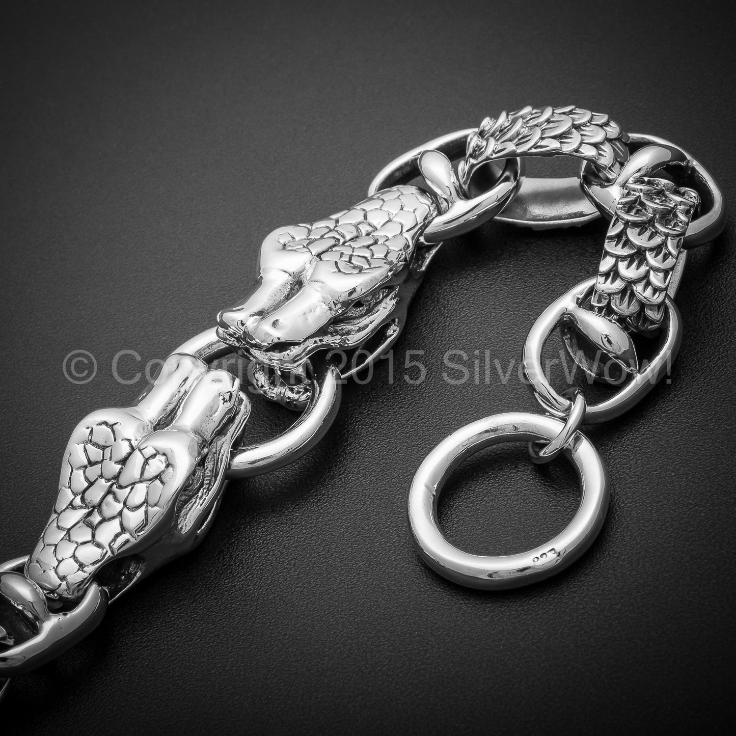 Snake Bracelet with Skulls Toggle Clasp - SilverWow™
