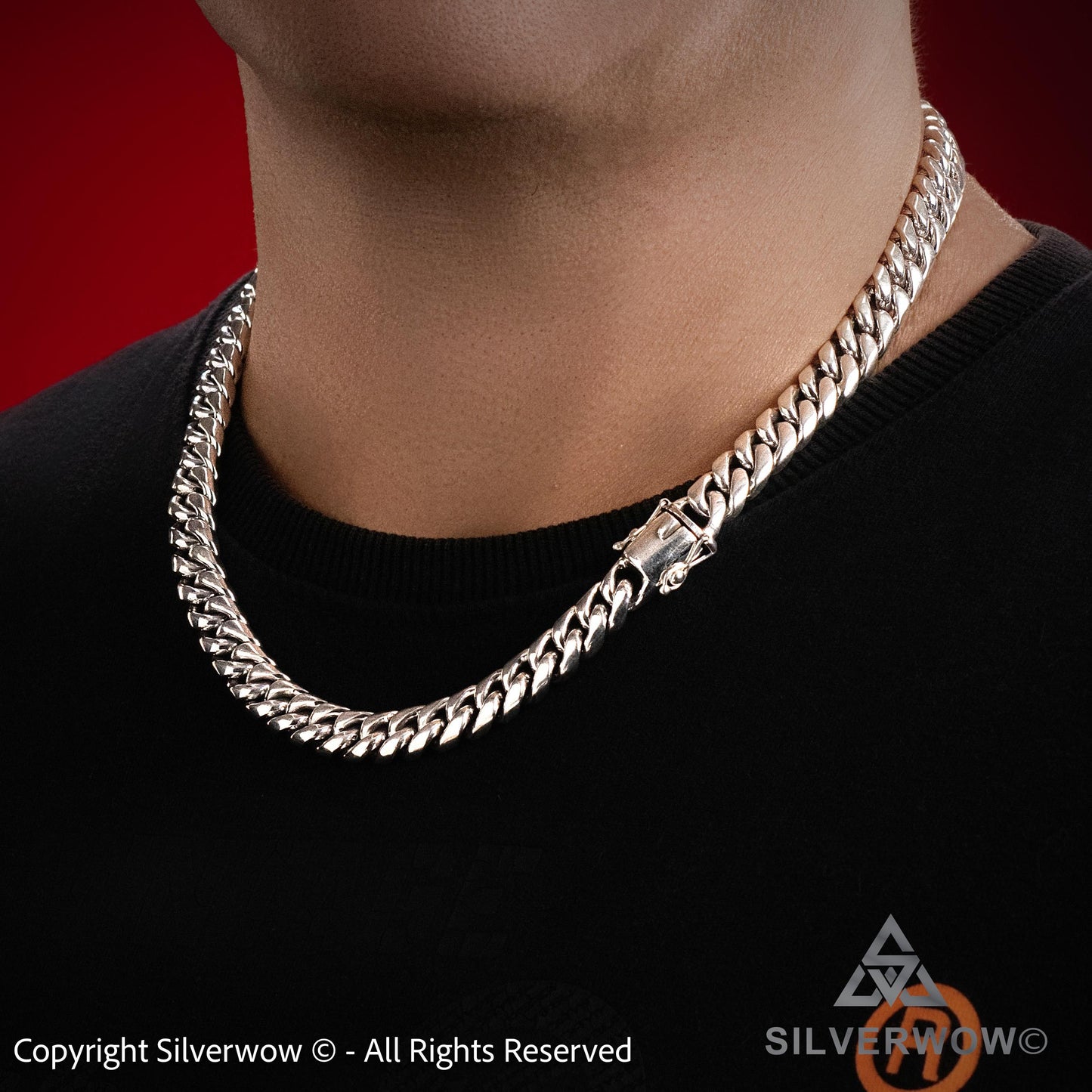 Close-up 10mm Cuban link necklace for men, sterling silver, approx 150 grams