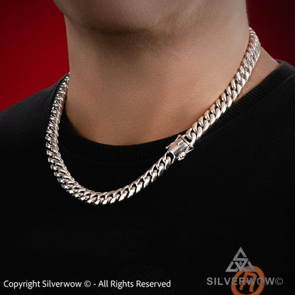 Close-up 10mm Cuban link necklace for men, sterling silver, approx 150 grams