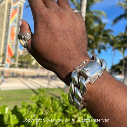 Cuban Link Bracelet x 30mm Wide