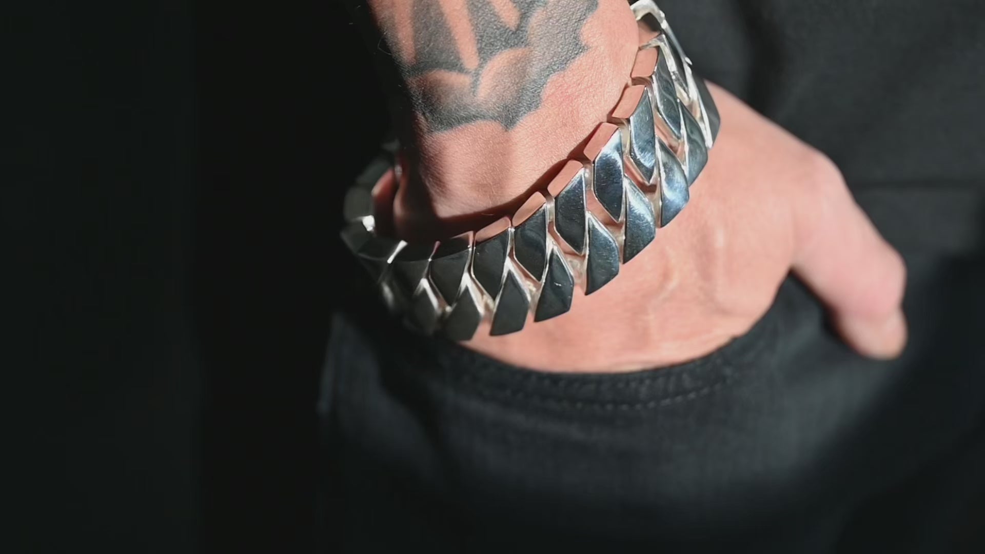 Mens 20mm, Zeus Curb Bracelet – SilverWow™
