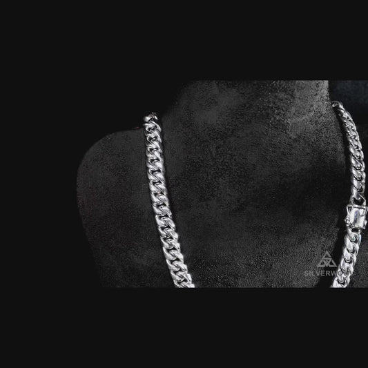 Close-up of sterling silver 10mm Cuban chain clasp showing solid 925 craftsmanship