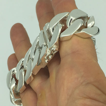 Square Curb Bracelet | Reverse Hidden Lock | 20mm wide