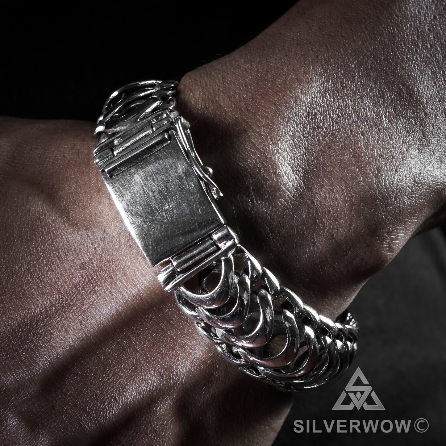 Mens Unique Silver Bracelet Agung Design