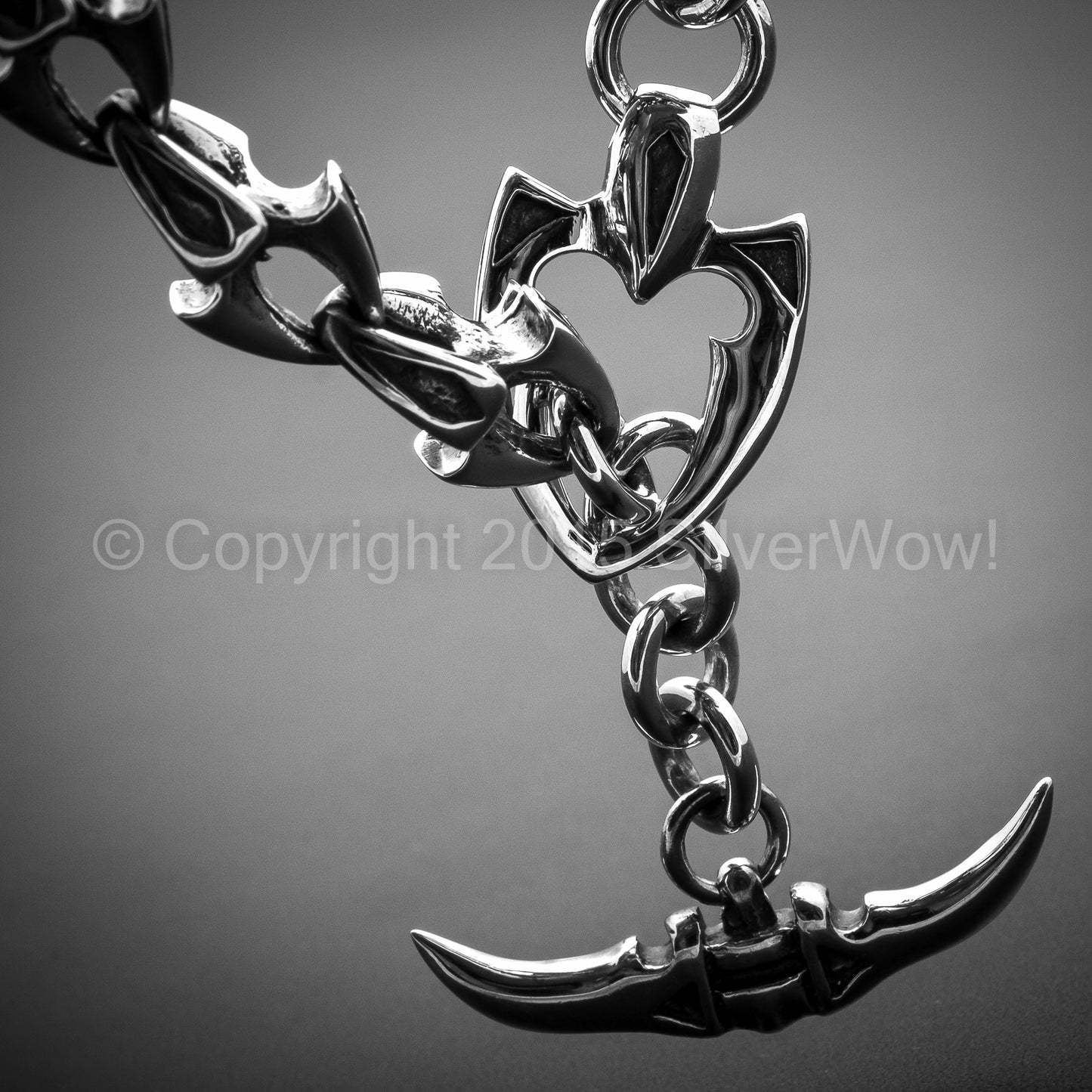 Shark Link Bracelet with Toggle Clasp